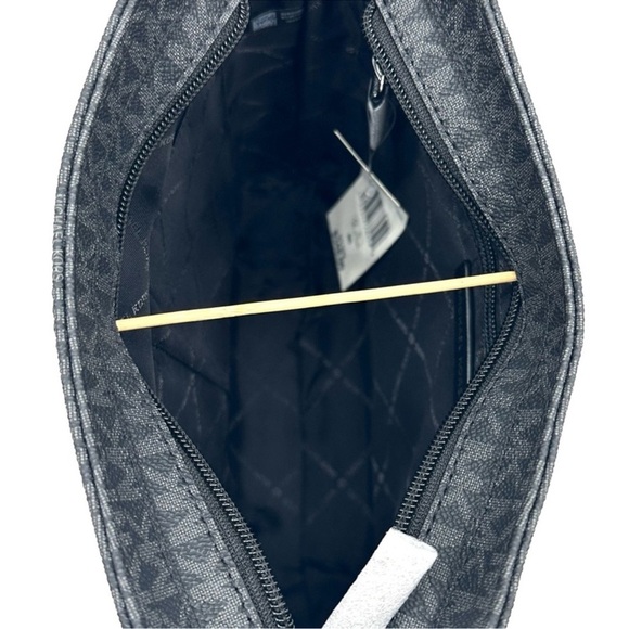 Michael Kors Large Messenger Crossbody Bag Black - Picture 9 of 10